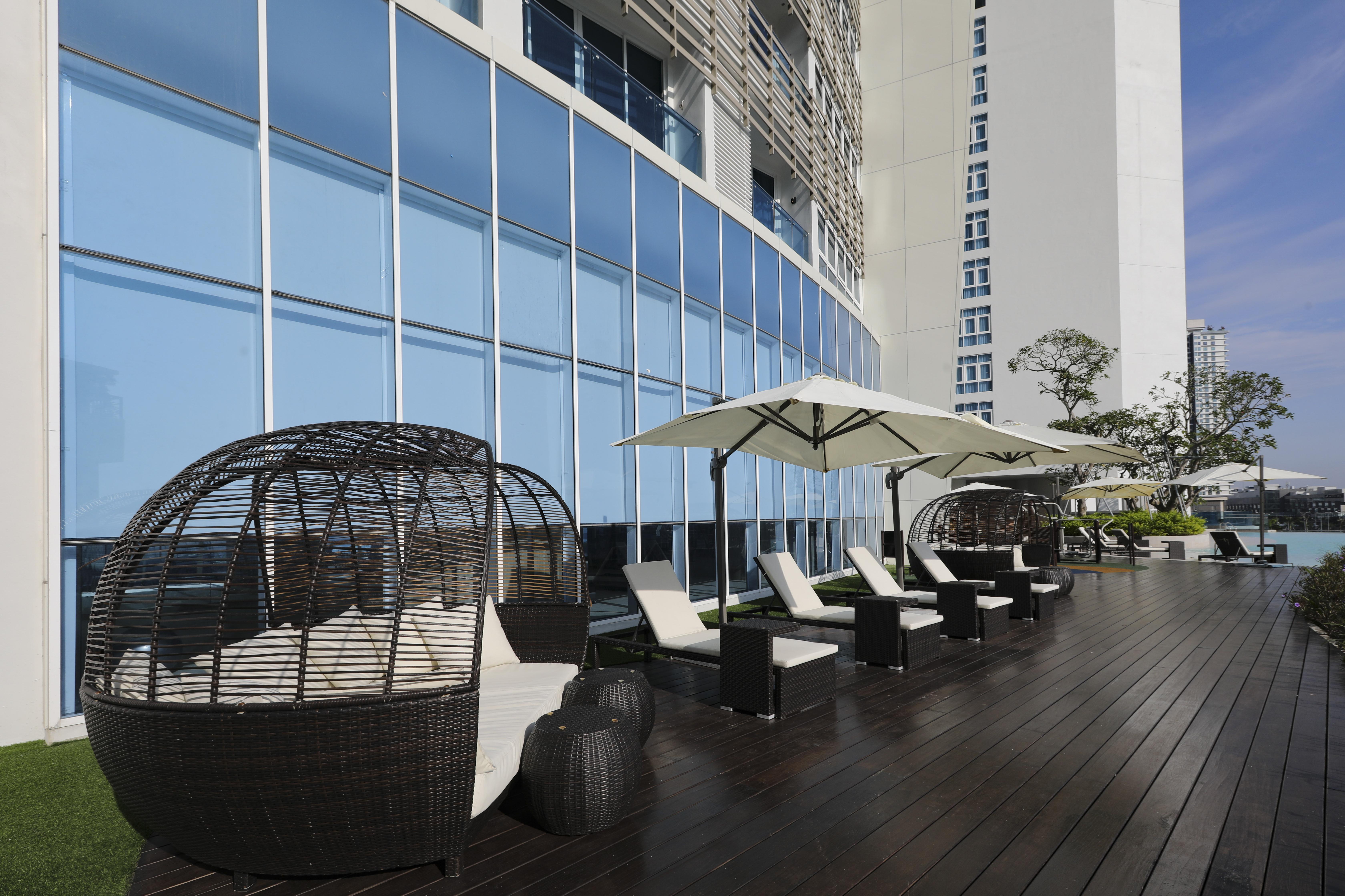 Pinetree Marina Resort Nusajaya  Exterior photo